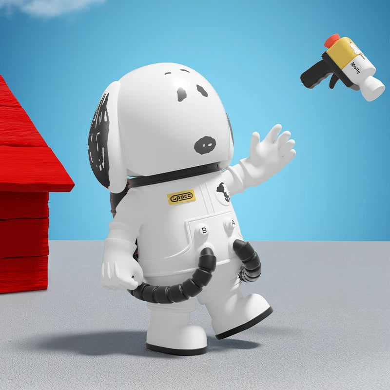 MEGA SPACE MOLLY 100% Charlie Brown & Snoopy